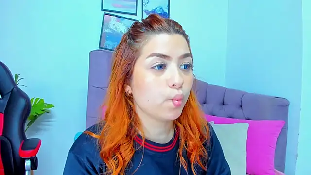 Snapshot of Gretta_Queen chatting on December 4, 5:54 pm Gretta Queen online show from December 4, 5:54 pm