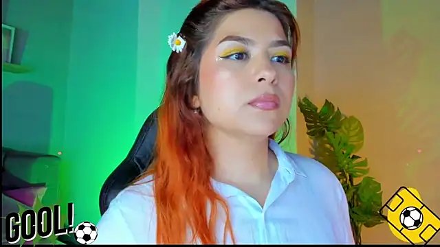 Snapshot of Gretta_Queen chatting on June 15, 4:20 pm Gretta Queen online show from June 15, 4:20 pm