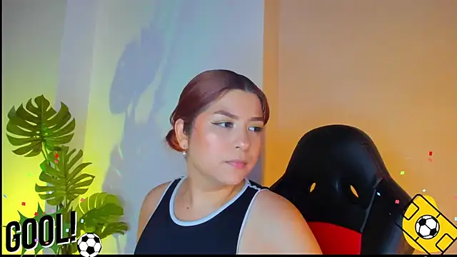 Snapshot of Gretta_Queen chatting on June 17, 7:26 pm Gretta Queen online show from June 17, 7:26 pm