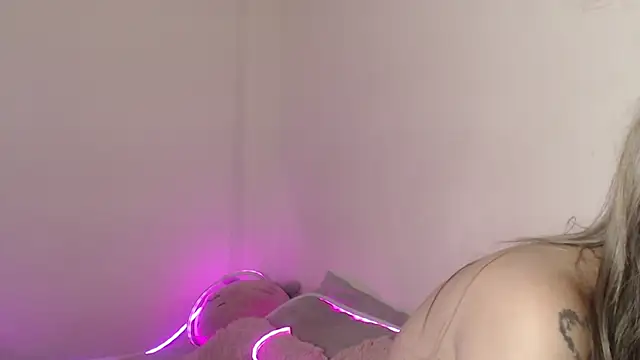 SweetSofty online show from January 15, 9:51 pm