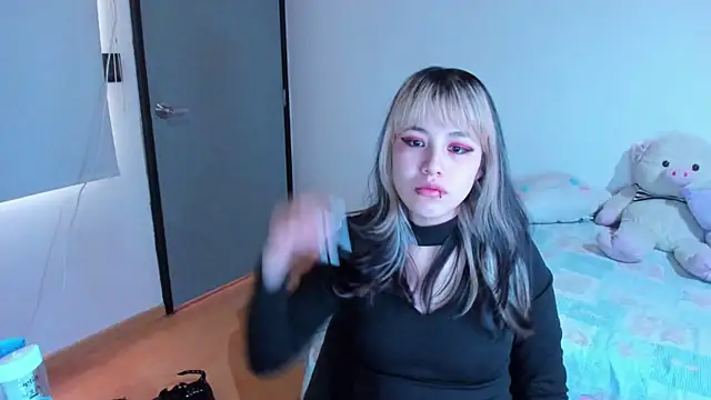 Akane-Mou online show from December 7, 8:38 pm