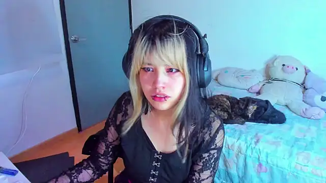 Akane-Mou online show from January 14, 11:53 am