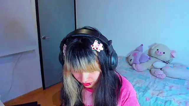 Akane-Mou online show from January 18, 4:59 am