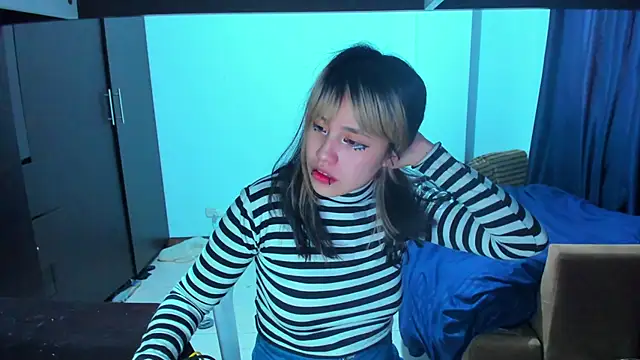 Akane-Mou online show from January 19, 11:34 am