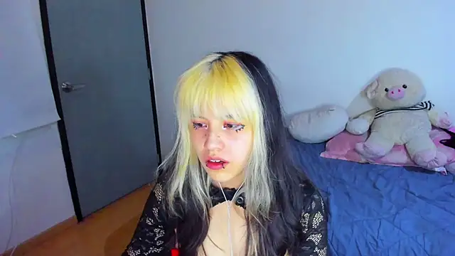 Akane-Mou online show from February 22, 6:39 am