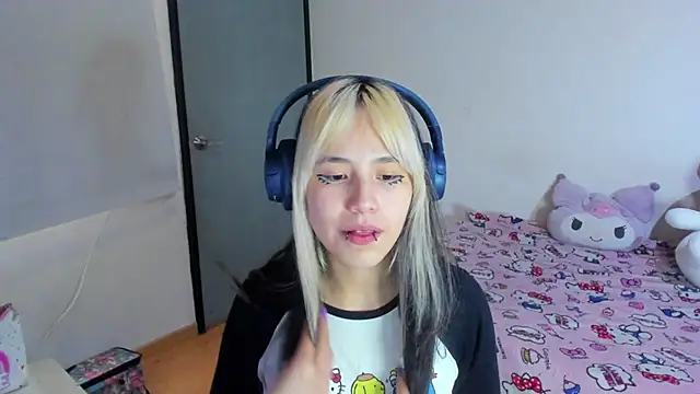 Akane-Mou online show from March 20, 11:38 am