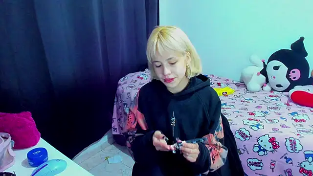 Snapshot of Akane-Mou chatting on March 2, 4:14 am Akane-Mou online show from March 2, 4:14 am