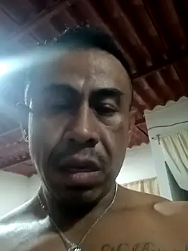 Snapshot of ivandignity chatting on November 28, 1:30 am ivandignity online show from November 28, 1:30 am