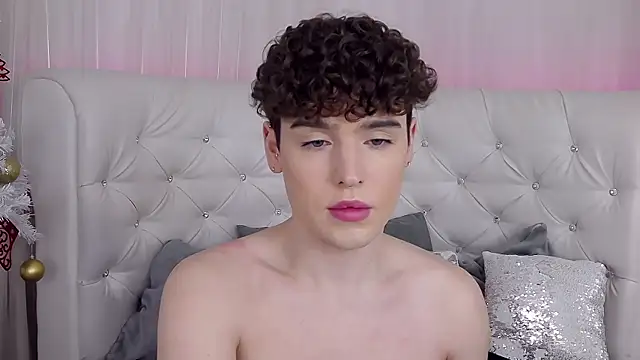 RobbyCharming online show from January 11, 4:06 am