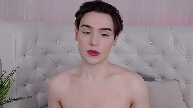 RobbyCharming online show from April 25, 4:26 am