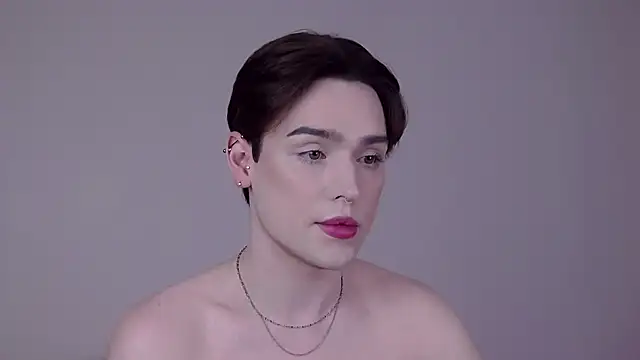 Snapshot of RobbyCharming chatting on May 31, 7:04 am RobbyCharming online show from May 31, 7:04 am