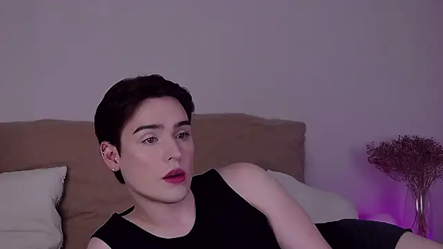 Snapshot of RobbyCharming chatting on July 25, 8:56 am RobbyCharming online show from July 25, 8:56 am