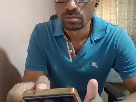 sexx4 online show from March 17, 8:06 am