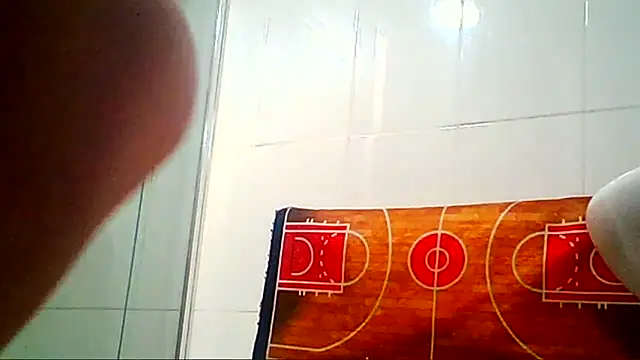 Snapshot of OSIRlS chatting on March 5, 6:31 am OSIRlS online show from March 5, 6:31 am