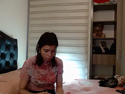 gooddes303salome online show from January 14, 11:20 pm