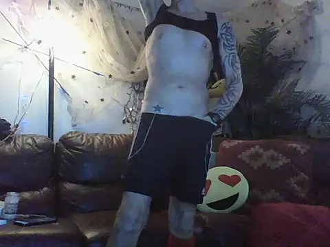 Snapshot of ItalianPapiDripDrip chatting on January 24, 4:28 pm ItalianPapiDripDrip online show from January 24, 4:28 pm