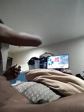 mayywetter online show from March 4, 10:57 am