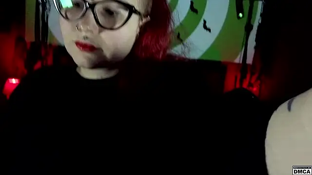 Snapshot of Amanita__Pantherina chatting on February 27, 2:06 pm Amanita Pantherina online show from February 27, 2:06 pm