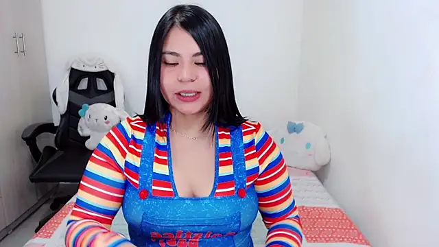 Snapshot of Youlittlepervertt_ chatting on October 2, 11:23 pm Youlittlepervertt online show from October 2, 11:23 pm