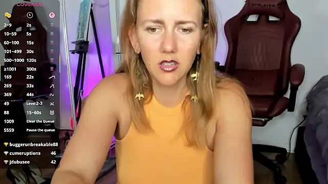 Snapshot of jasminedaze888 chatting on November 28, 10:23 pm jasminedaze888 online show from November 28, 10:23 pm