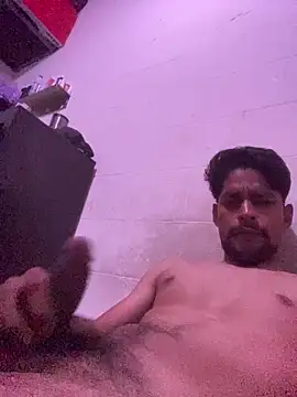 Snapshot of thegoldensexting420 chatting on October 21, 6:58 am thegoldensexting420 online show from October 21, 6:58 am