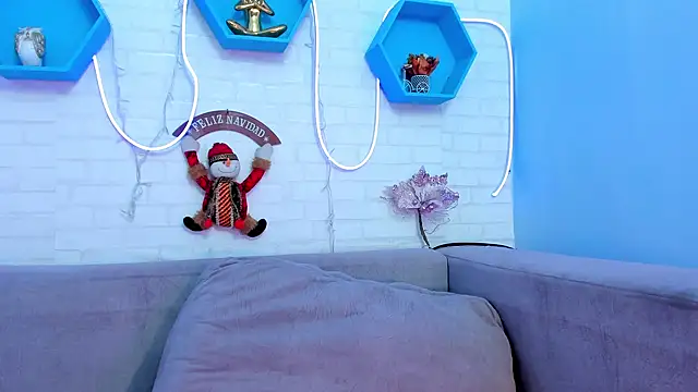 Helenn monroy1 online show from December 20, 5:51 pm