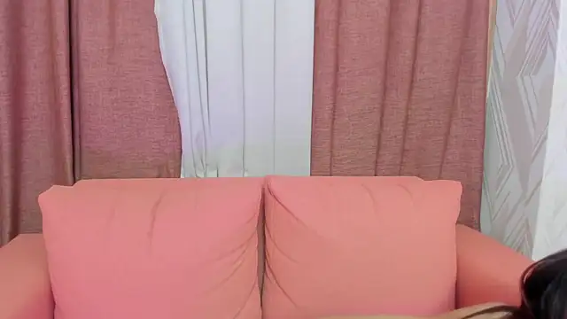 lara murphy online show from February 6, 11:26 pm