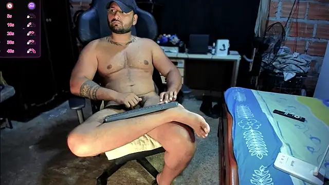 Snapshot of Imperion_king chatting on March 6, 3:24 am Imperion king online show from March 6, 3:24 am