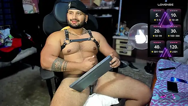 Snapshot of Imperion_king chatting on November 3, 5:20 am Imperion king online show from November 3, 5:20 am