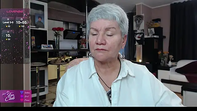 roxana brooks online show from November 6, 1:12 pm