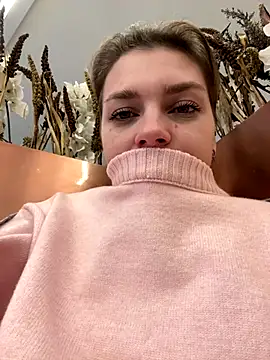 ValenciaShock online show from November 28, 6:38 am