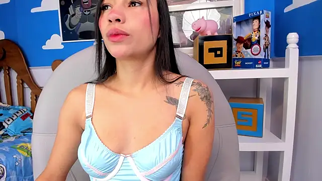 Snapshot of miss_sweett chatting on March 10, 1:43 pm miss sweett online show from March 10, 1:43 pm