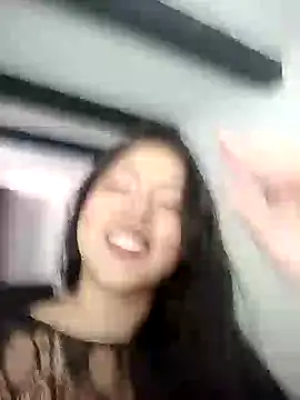 Snapshot of leah_passion chatting on December 11, 6:31 pm leah passion online show from December 11, 6:31 pm