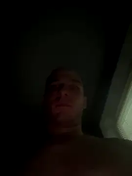 Snapshot of Technozzx chatting on December 17, 12:05 am Technozzx online show from December 17, 12:05 am