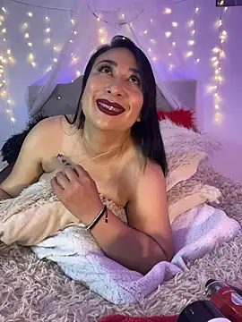 Karina Yang online show from November 27, 6:54 pm