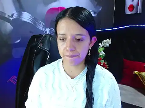 Snapshot of VALERY_MEER chatting on December 4, 11:41 am VALERY MEER online show from December 4, 11:41 am