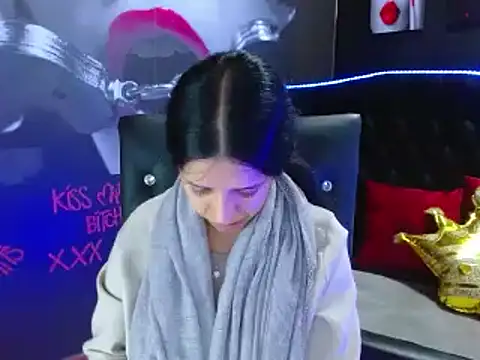 Snapshot of VALERY_MEER chatting on December 9, 11:47 am VALERY MEER online show from December 9, 11:47 am