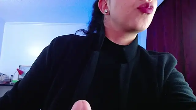 Snapshot of VALERY_MEER chatting on September 9, 12:43 am VALERY MEER online show from September 9, 12:43 am