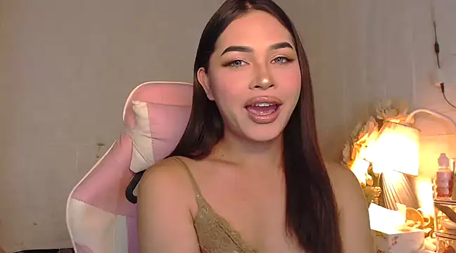 Ashely Lewis online show from February 1, 7:57 am