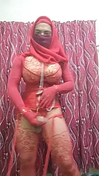 Snapshot of ElisyaHijabDoll chatting on October 16, 6:20 pm ElisyaHijabDoll online show from October 16, 6:20 pm