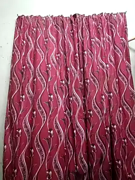 Snapshot of ElisyaHijabDoll chatting on December 5, 6:04 pm ElisyaHijabDoll online show from December 5, 6:04 pm