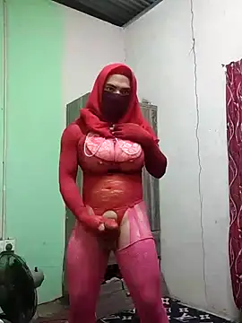 Snapshot of ElisyaHijabDoll chatting on June 16, 6:54 pm ElisyaHijabDoll online show from June 16, 6:54 pm