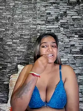 Snapshot of Xindias_fantasyX chatting on October 21, 4:41 pm Xindias fantasyX online show from October 21, 4:41 pm