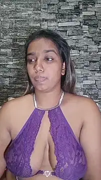 Snapshot of Xindias_fantasyX chatting on November 19, 6:52 pm Xindias fantasyX online show from November 19, 6:52 pm