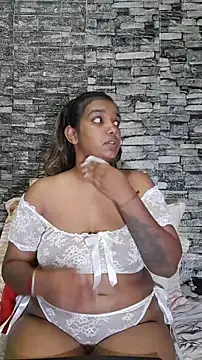 Xindias fantasyX online show from December 16, 6:35 pm