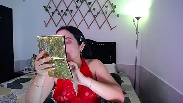 naughty girl 4u online show from November 5, 7:36 pm