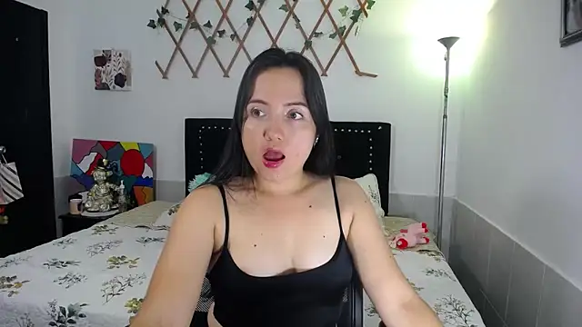 naughty girl 4u online show from May 16, 11:14 pm
