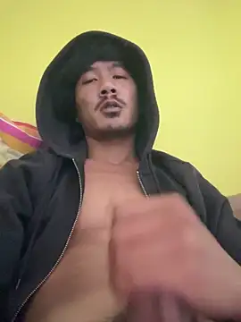 juniiorre online show from November 23, 1:33 pm