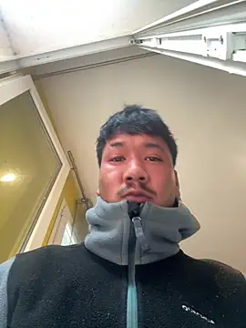 Snapshot of juniiorre chatting on January 18, 9:24 am juniiorre online show from January 18, 9:24 am