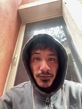 Snapshot of juniiorre chatting on March 29, 12:27 pm juniiorre online show from March 29, 12:27 pm